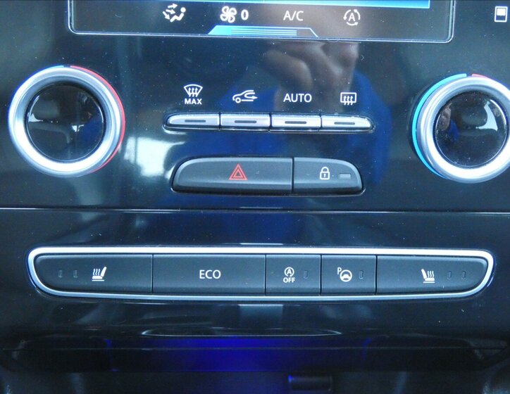 Renault Koleos SUV / Terénní 2,0 l 130 kw