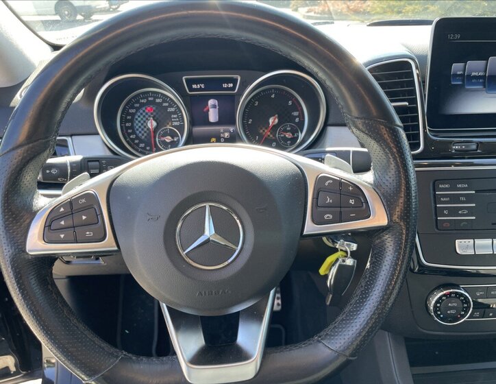 Mercedes-Benz GLE SUV / Terénní 3,0 l 190 kw