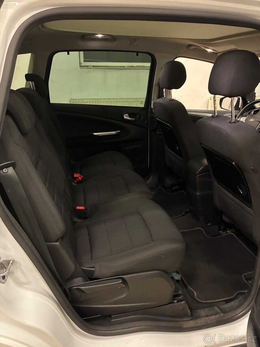 Ford S-MAX MPV 2,0 l 120 kw