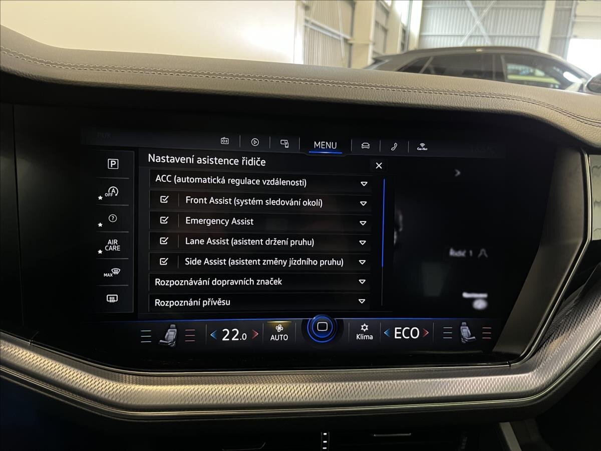 Volkswagen Touareg SUV 3,0 l 210 kw