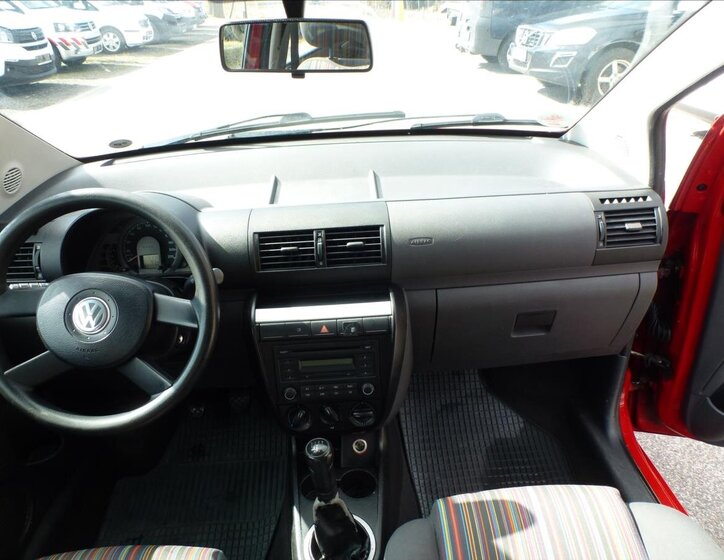 Volkswagen Fox Hatchback 1,2 l 40 kw