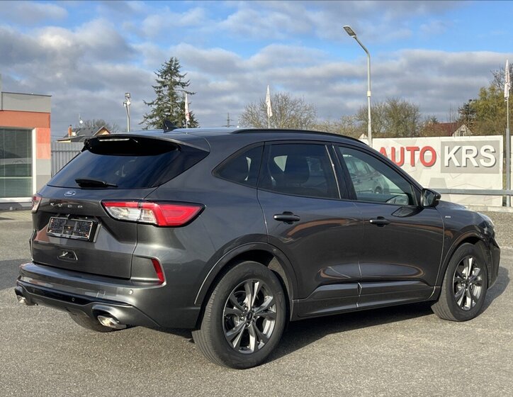 Ford Kuga 5