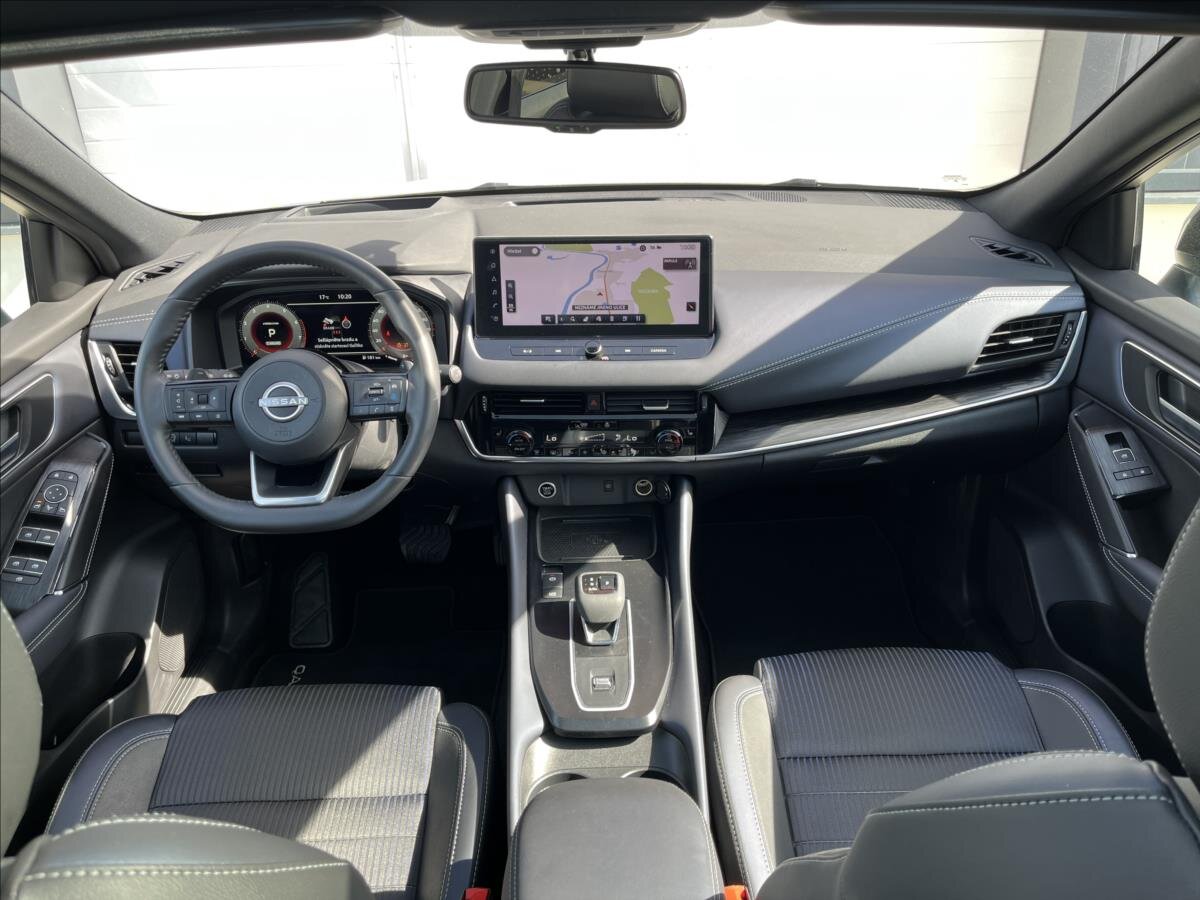 Nissan Qashqai SUV / Terénní 1,3 l 116 kw