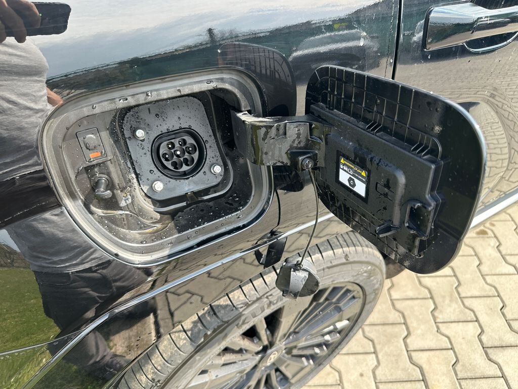 Hyundai Santa Fe SUV / Terénní 1,6 l 185 kw