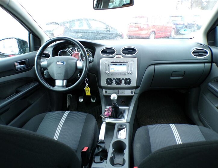 Ford Focus Kombi 1,6 l 74 kw