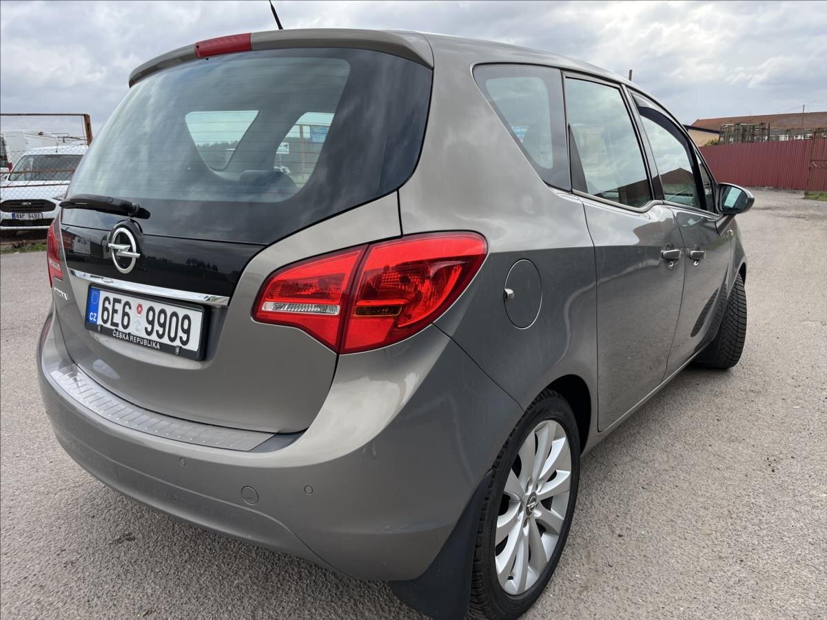 Opel Meriva MPV 1,4 l 88 kw