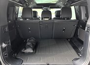 Land Rover Defender SUV / Terénní 3,0 l 183 kw