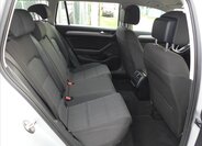 Volkswagen Passat 30