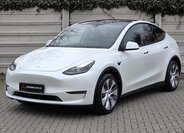 Tesla Model Y 3
