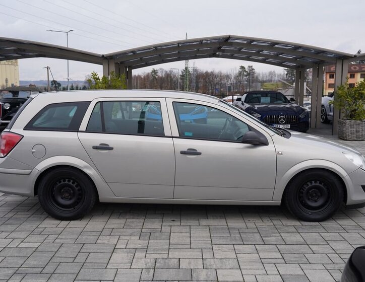 Opel Astra 7