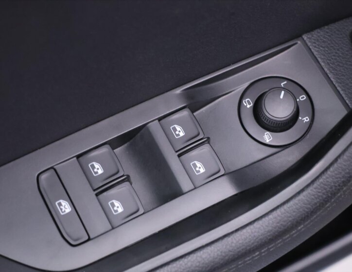 Škoda Superb Liftback 2,0 l 147 kw