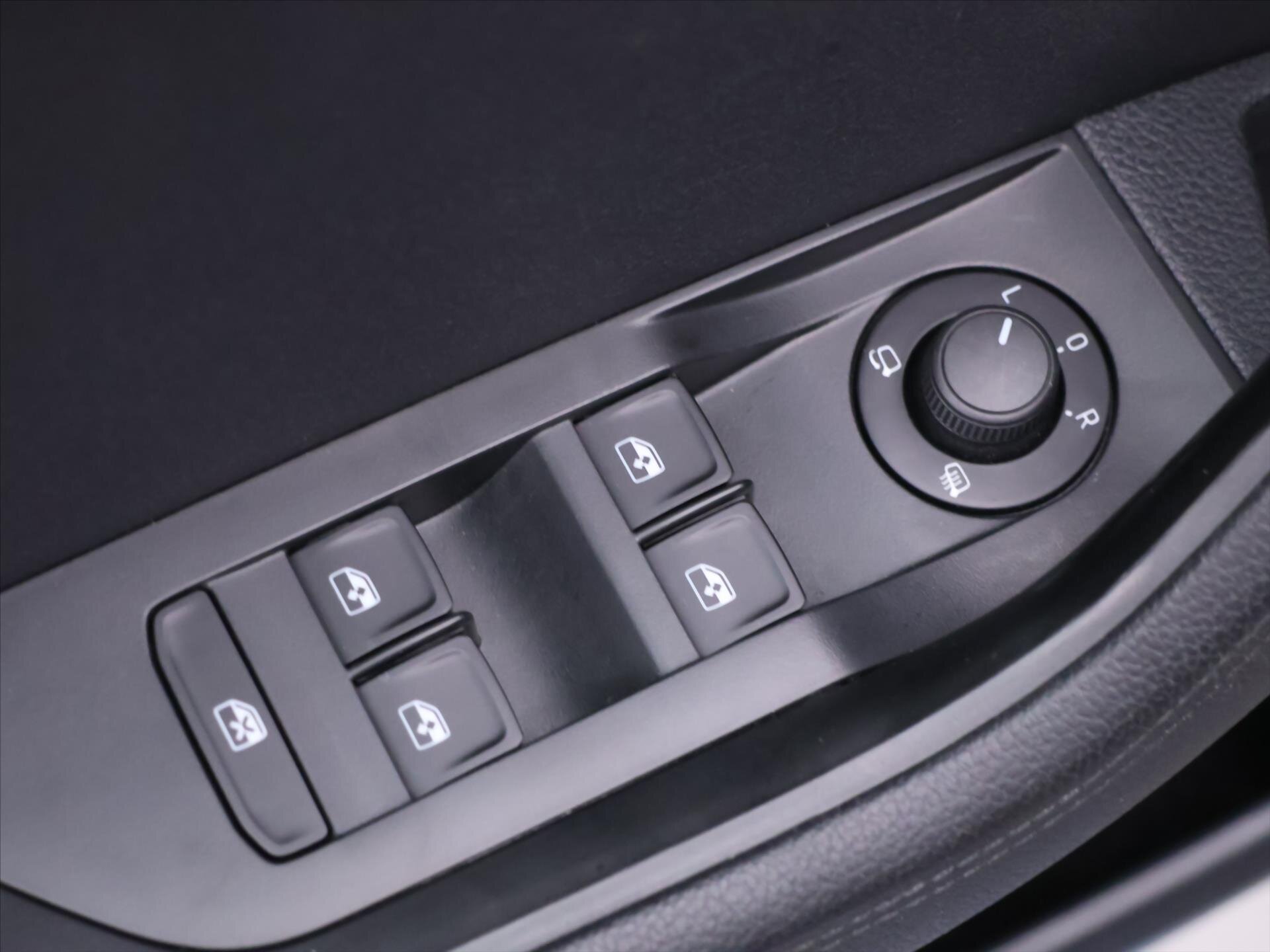 Škoda Superb Liftback 2,0 l 147 kw