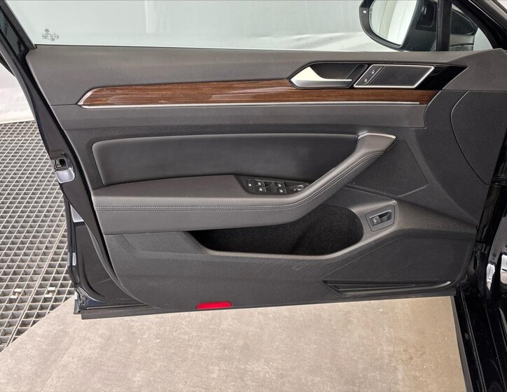 Volkswagen Passat Kombi 2,0 l 176 kw