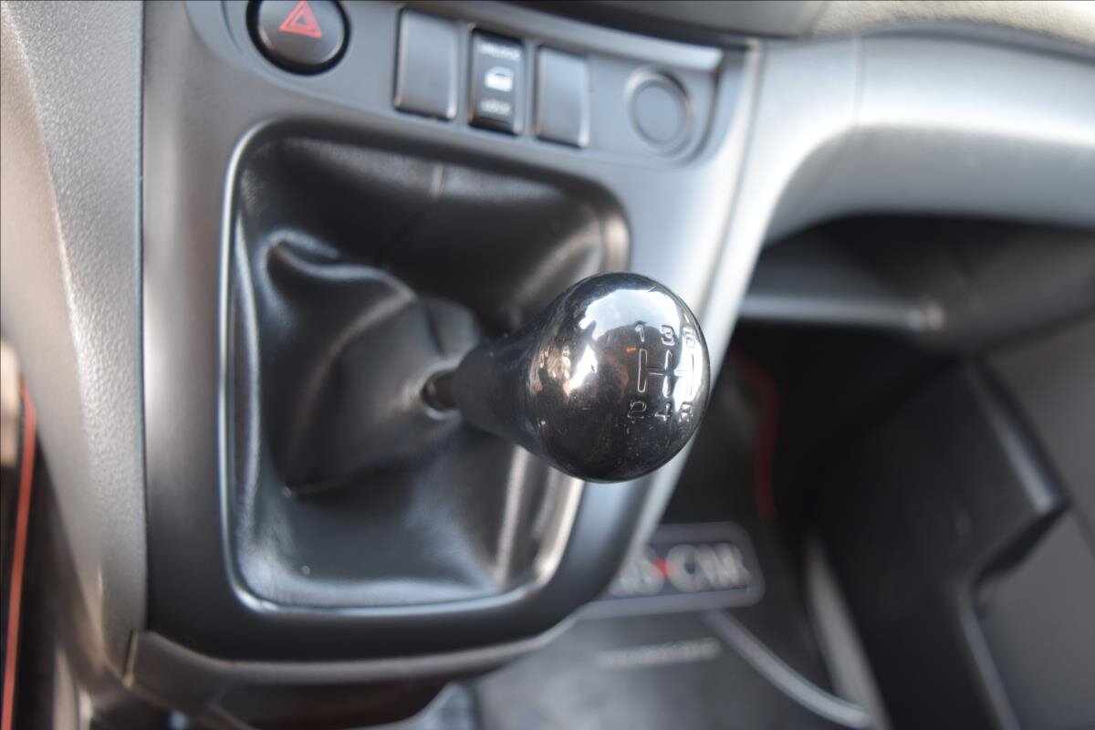 Nissan NV200 MPV 1,6 l 81 kw