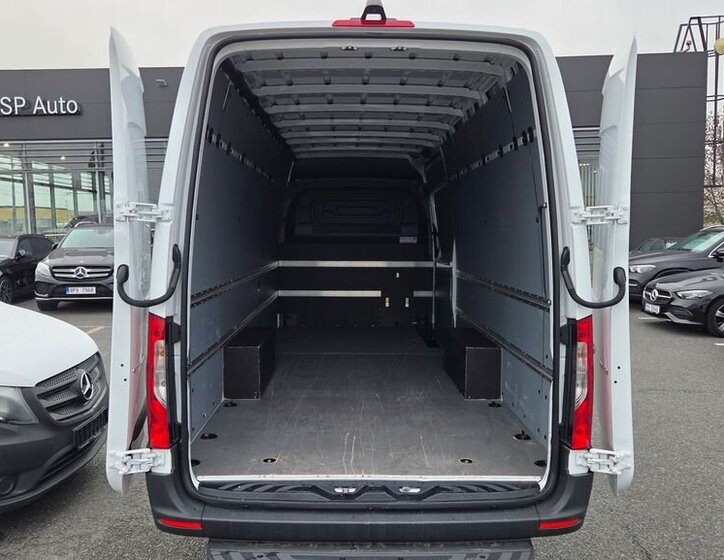 Mercedes-Benz Sprinter Skříň 2,0 l 125 kw