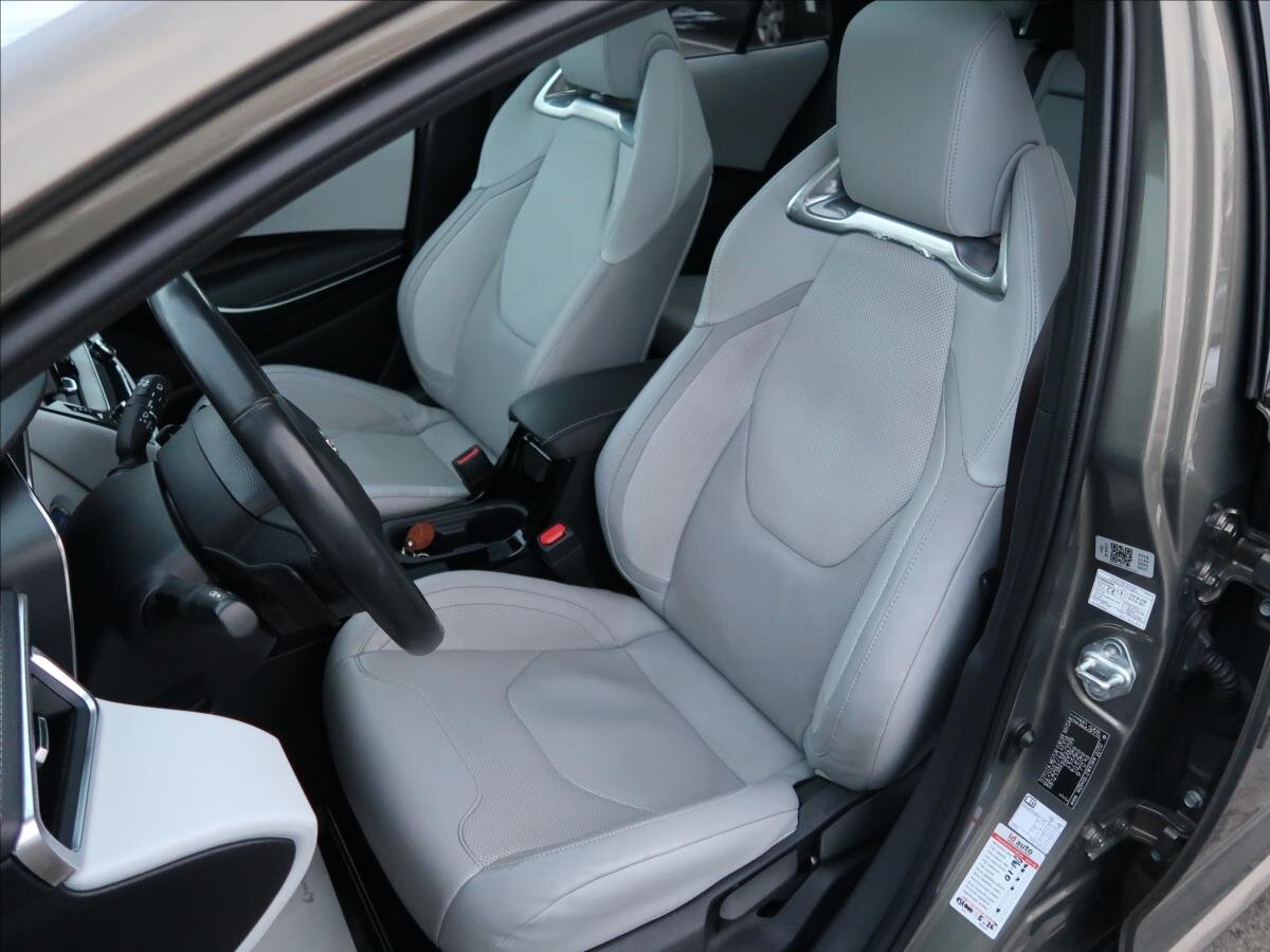 Toyota Corolla Kombi 2,0 l 132 kw