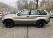 BMW X5 8
