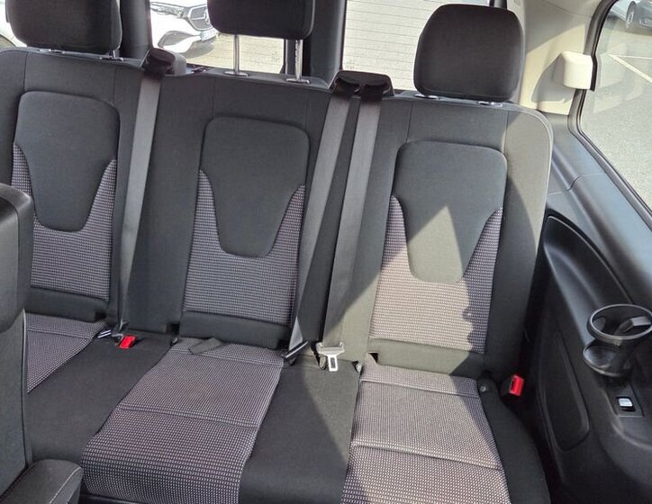 Mercedes-Benz Vito VAN / Minibus 2,0 l 174 kw