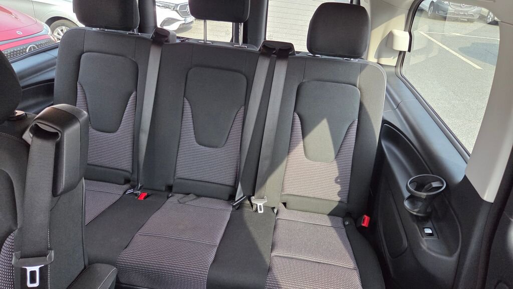 Mercedes-Benz Vito VAN / Minibus 2,0 l 174 kw