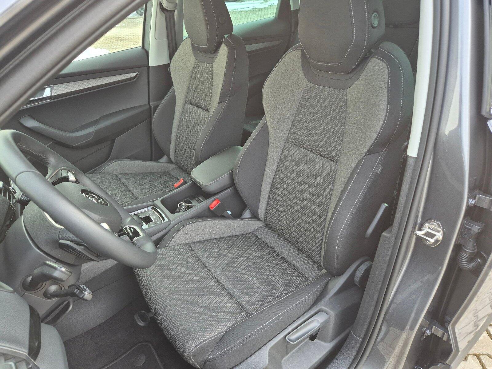 Škoda Karoq SUV 1,5 l 110 kw