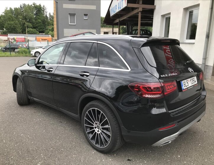 Mercedes-Benz GLC SUV / Terénní 2,0 l 143 kw