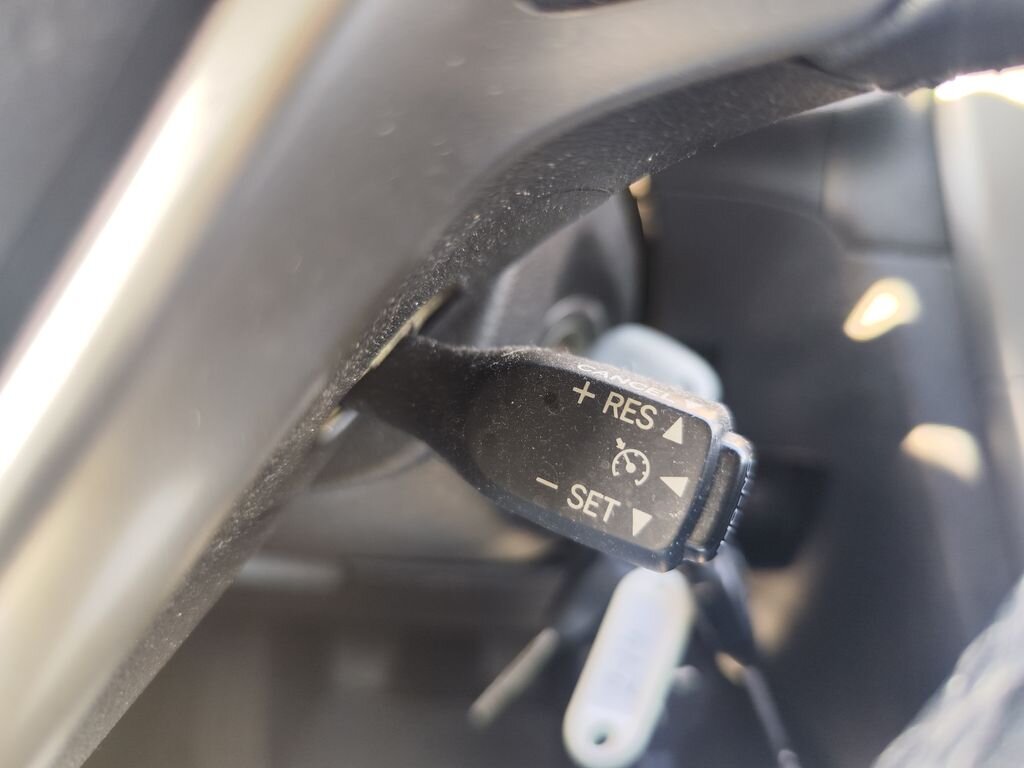 Toyota Avensis Kombi 2,0 l 93 kw