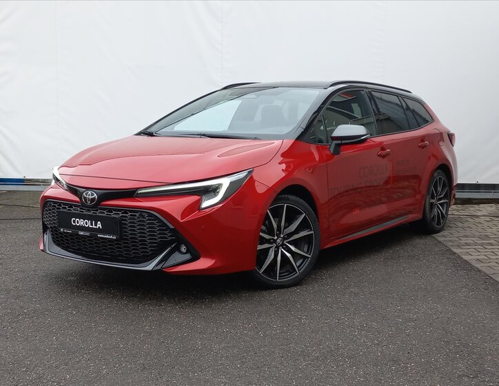 Toyota Corolla Kombi 2,0 l 98 kw