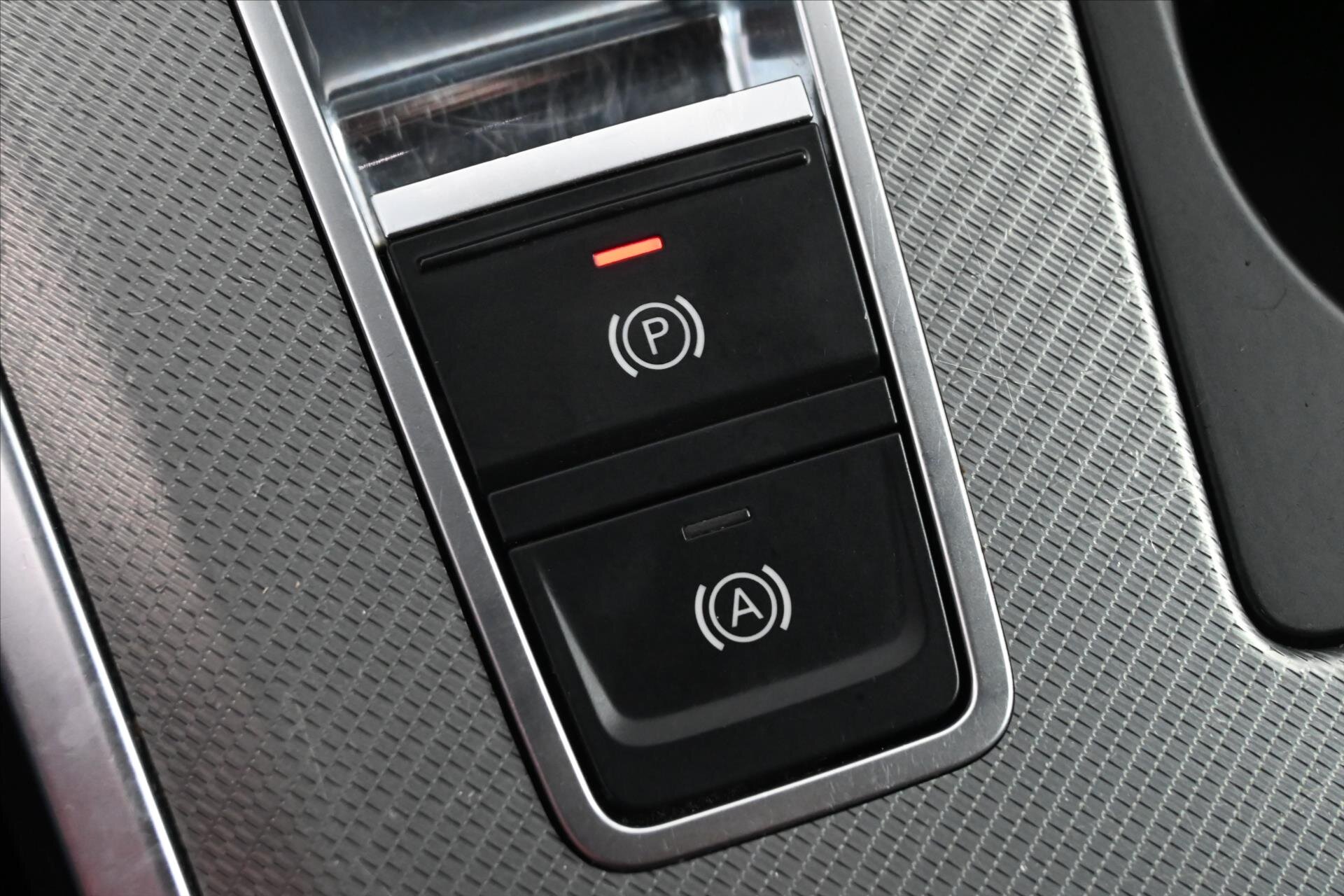 Audi A6 Kombi 2,0 l 150 kw