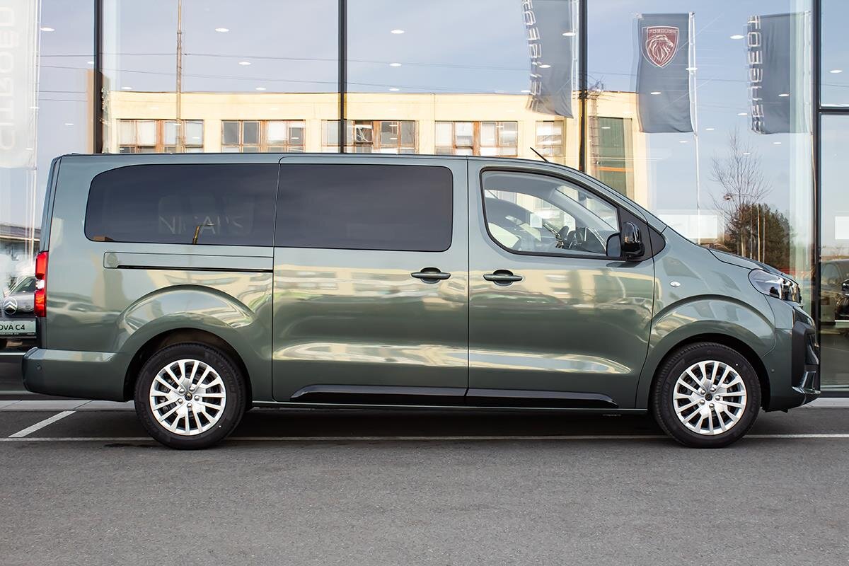 Peugeot Traveller MPV 2,0 l 130 kw