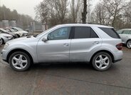 Mercedes-Benz Třídy M 8