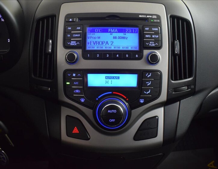 Hyundai i30 Kombi 1,6 l 92 kw