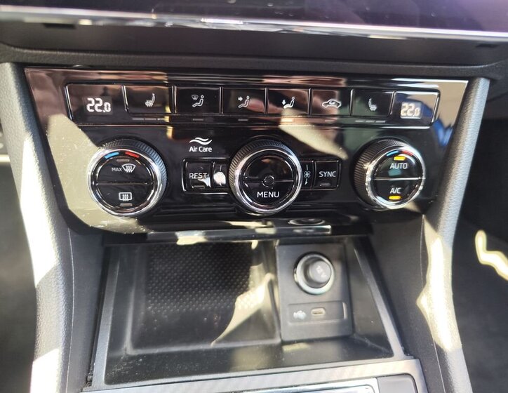 Škoda Superb Liftback 2,0 l 147 kw