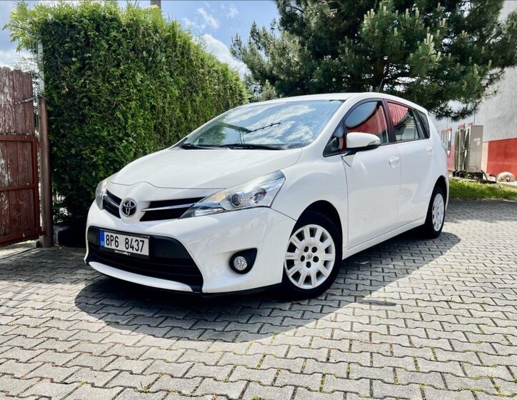 Toyota Verso MPV 1,6 l 82 kw