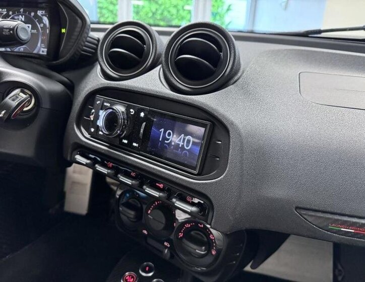 Alfa Romeo 4C Kupé 1,7 l 176 kw