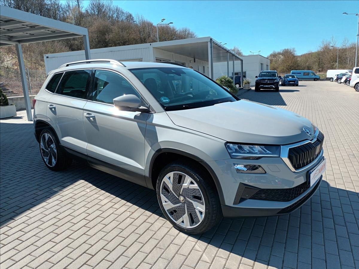 Škoda Karoq SUV / Terénní 2,0 l 110 kw