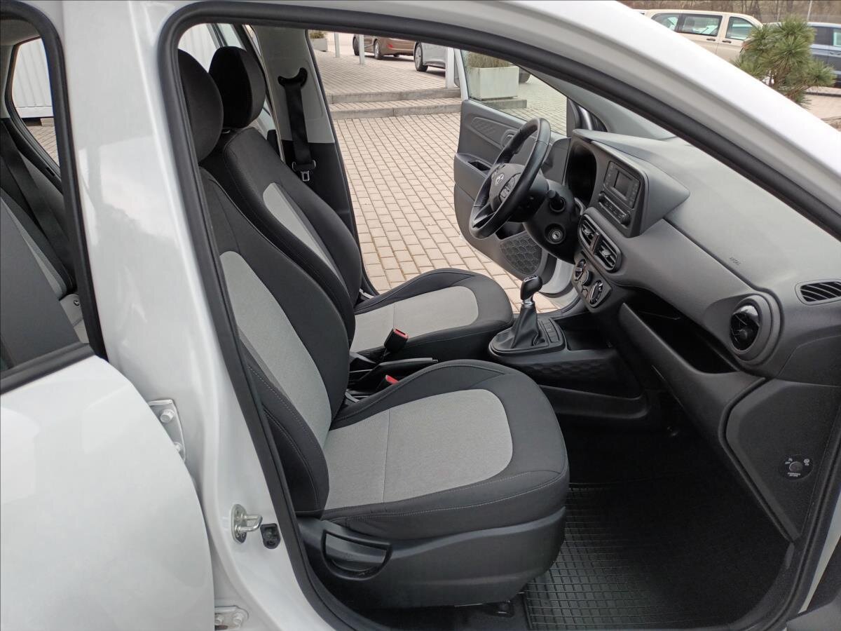 Hyundai i10 Hatchback 998,0 49 kw