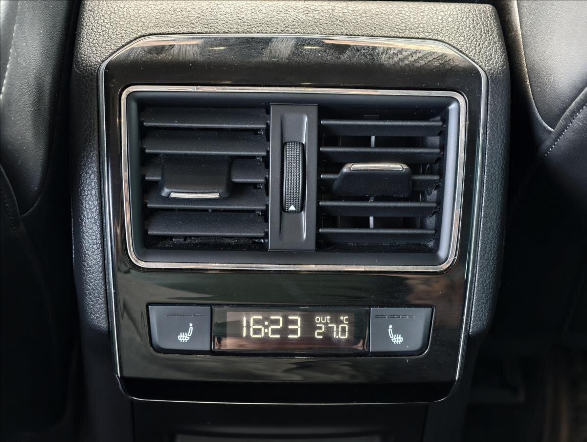 Škoda Superb Kombi 2,0 l 140 kw