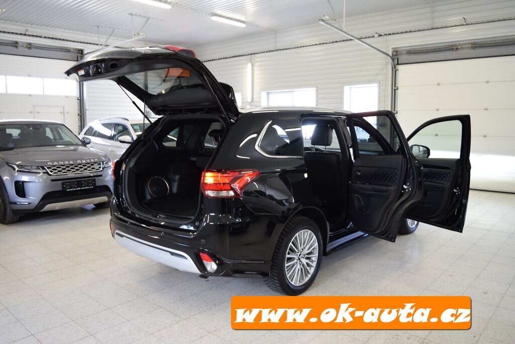 Mitsubishi Outlander SUV 0,0 0