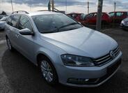 Volkswagen Passat 2