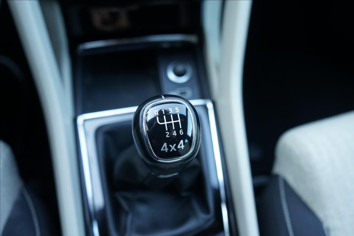 Škoda Karoq SUV / Terénní 2,0 l 110 kw