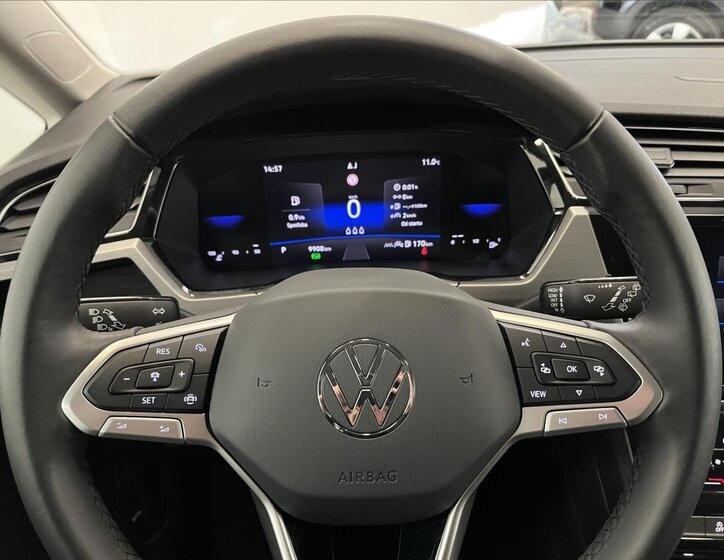 Volkswagen Touran 13