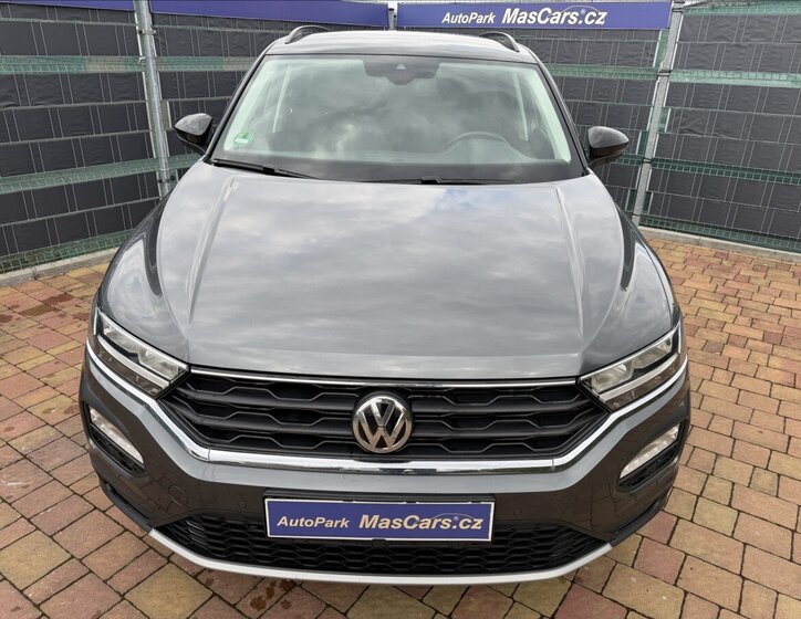Volkswagen T-Roc SUV / Terénní 999,0 85 kw