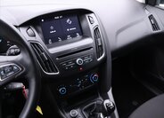 Ford Focus Kombi 999,0 92 kw