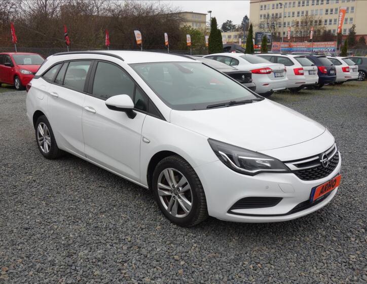 Opel Astra 1