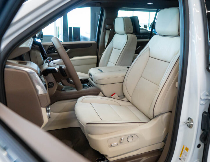 GMC Yukon SUV 6,2 l 313 kw