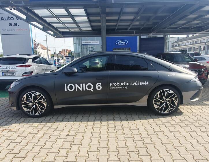 Hyundai Ioniq 6 2