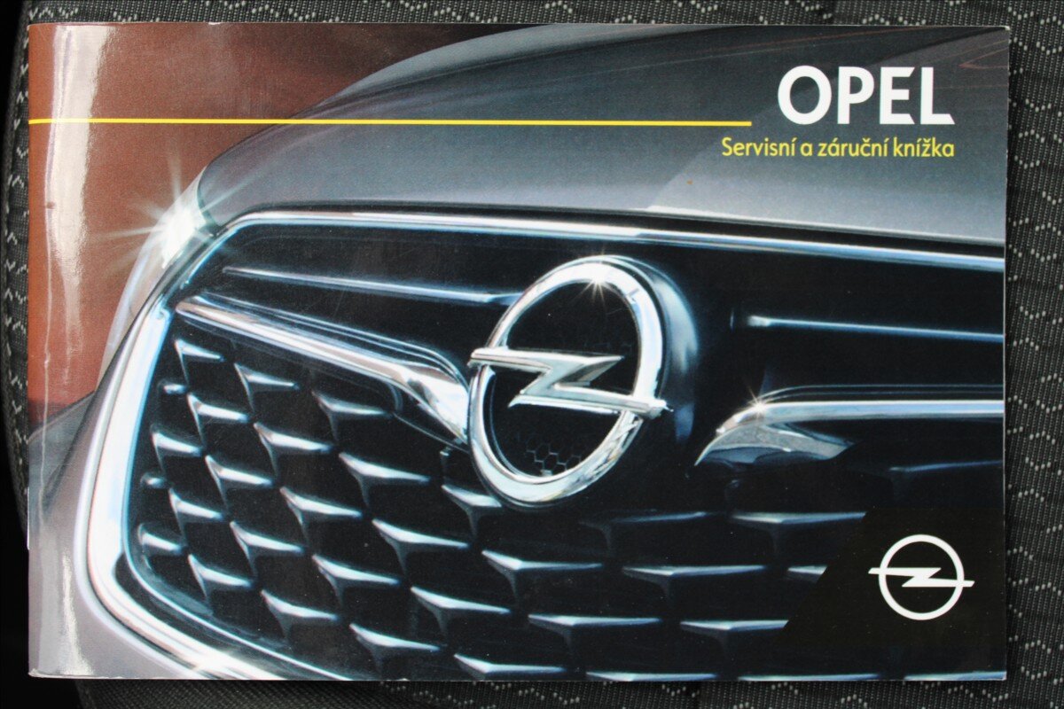 Opel Crossland SUV / Terénní 1,2 l 96 kw