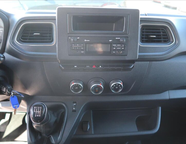 Renault Master Ostatní 2,3 l 100 kw