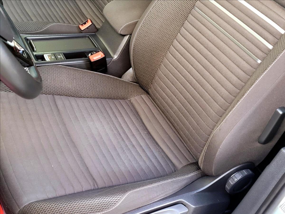 Volkswagen Golf Kombi 1,4 l 90 kw