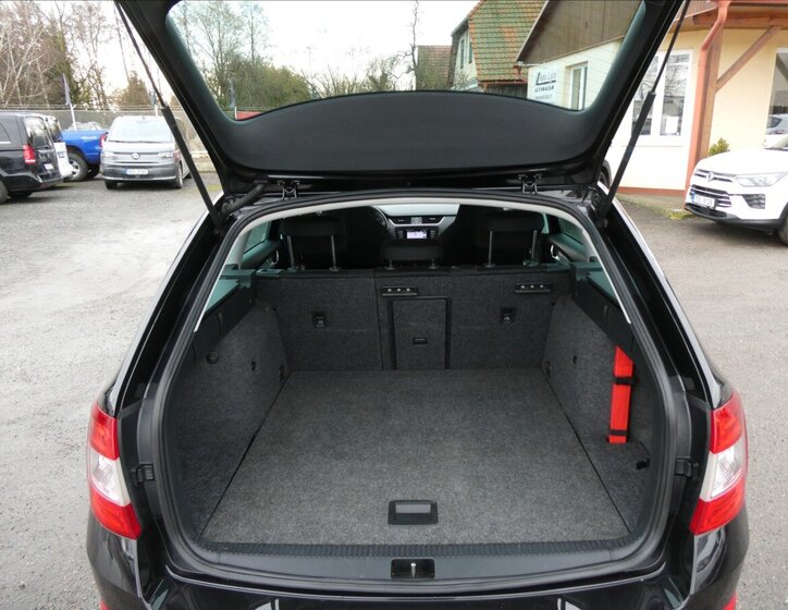 Škoda Octavia Kombi 1,6 l 77 kw